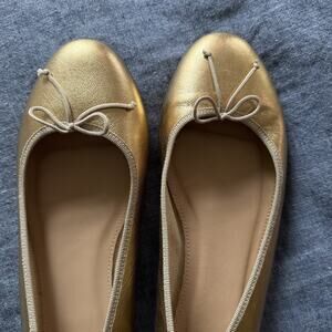 $198 J.Crew Gold Metallic Leather Ballet Flats Made In Italy Size 9.5 EUC
